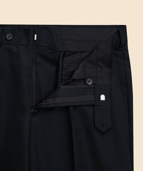BROOKS BROTHERS(ブルックスブラザーズ)の「ウール/モヘア シャドーストライプ 段返り3釦スーツ TOKYO model(セットアップ・メンズ・ネイビー・36SHT/38SHT/39SHT/40SHT)」の8枚目の写真