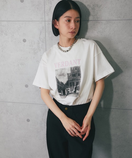 ANOTHER S(アナザーエス)の「綿天竺フォトプリントTシャツ(Tシャツ/カットソー・レディース・ホワイト×ブルー/ホワイト×ピンク/グレー/ブラック・FREE)」の19枚目の写真