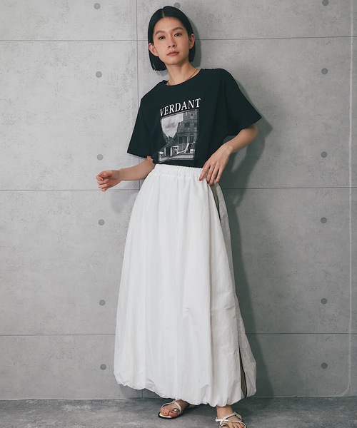 ANOTHER S(アナザーエス)の「綿天竺フォトプリントTシャツ(Tシャツ/カットソー・レディース・ホワイト×ブルー/ホワイト×ピンク/グレー/ブラック・FREE)」の22枚目の写真