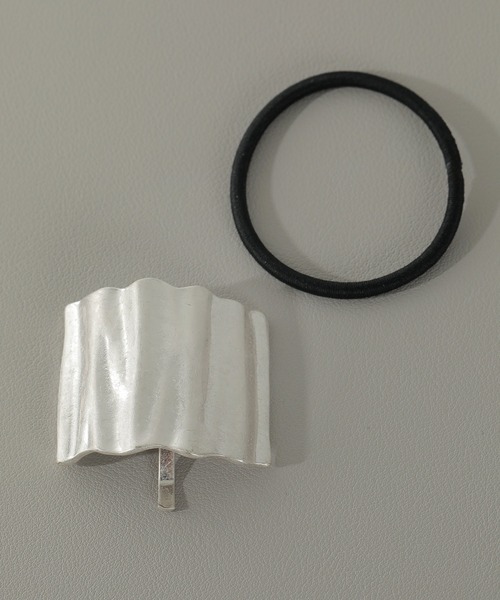 voov（ブーブ）の「ニュアンスモチーフ マット プレート ヘアカフ（その他ヘアアクセサリー・レディース・ゴールド/シルバー・フリー）」の6枚目の写真