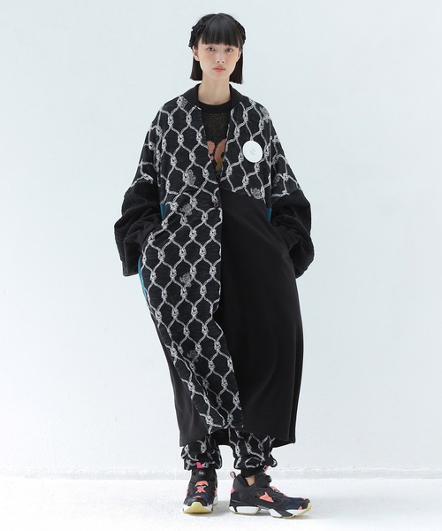 bedsidedrama（ベットサイドドラマ）の「Origin Jacquard Mix Gawn（その他アウター・レディース・ブラック/ブラック系/ホワイト・1/2）」の3枚目の写真