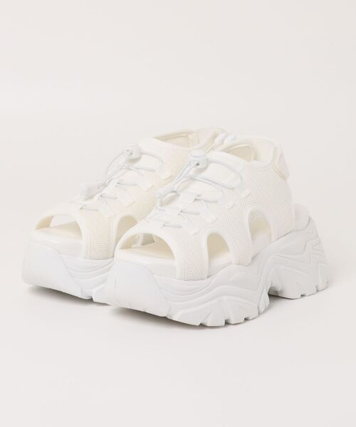 Zipper（ジッパー）の「レディースカジュアルサンダル（サンダル・レディース・ブラック/ホワイト・M/L/LL/S）」の2枚目の写真