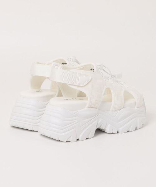 Zipper（ジッパー）の「レディースカジュアルサンダル（サンダル・レディース・ブラック/ホワイト・M/L/LL/S）」の3枚目の写真