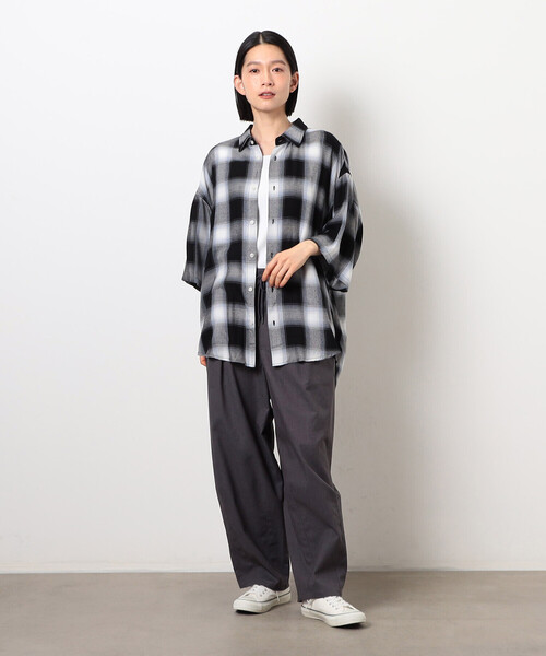 Purple&Yellow（パープルアンドイエロー）の「オンブレーチェック半袖シャツ（シャツ/ブラウス・メンズ・ブラック・SMALL/MEDIUM/LARGE）」の5枚目の写真