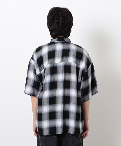Purple&Yellow（パープルアンドイエロー）の「オンブレーチェック半袖シャツ（シャツ/ブラウス・メンズ・ブラック・SMALL/MEDIUM/LARGE）」の11枚目の写真