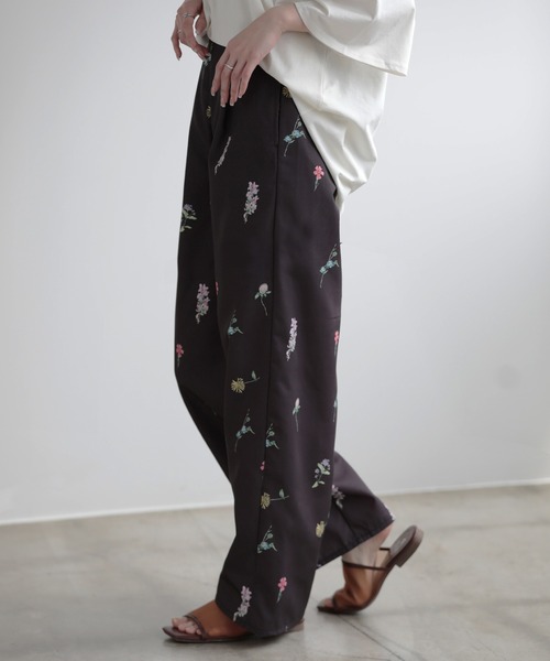 SUNFLOWER EIGHT(サンフラワーエイト)の「花柄パンツ(その他パンツ・レディース・ブラック/オフホワイト/ネイビー・M)」の20枚目の写真