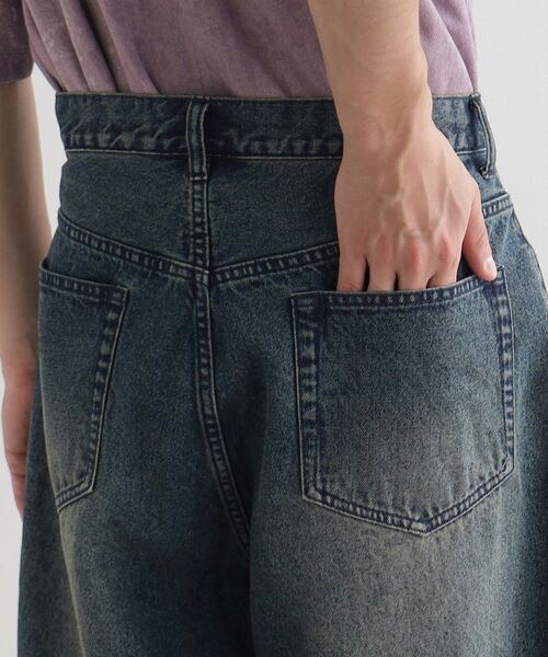 tk.TAKEO KIKUCHI（ティーケータケオキクチ）の「デニムバギーショーツ（デニムパンツ・メンズ・ブルー系その他/ブラック・02/03）」の5枚目の写真