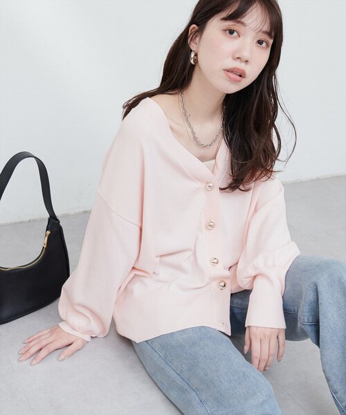 natural couture(ナチュラルクチュール)の「UVアンチピリング金釦カーデ(カーディガン/ボレロ・レディース・ピンク/イエロー/ブラック/オフホワイト・FREE)」の4枚目の写真
