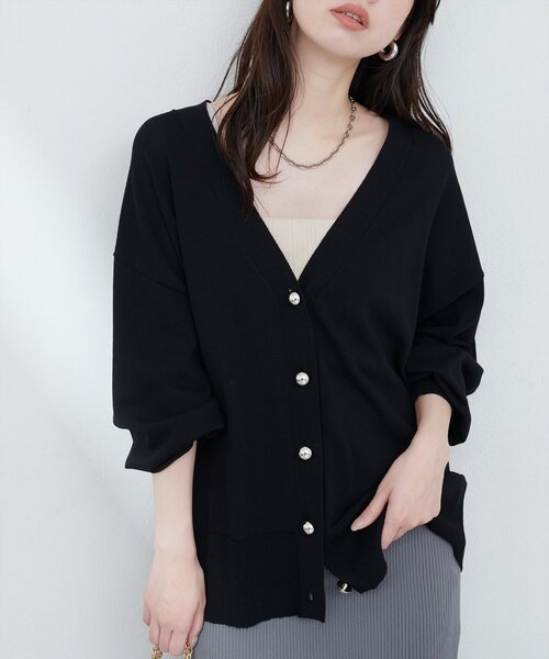 natural couture(ナチュラルクチュール)の「UVアンチピリング金釦カーデ(カーディガン/ボレロ・レディース・ピンク/イエロー/ブラック/オフホワイト・FREE)」の3枚目の写真