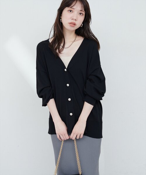 natural couture(ナチュラルクチュール)の「UVアンチピリング金釦カーデ(カーディガン/ボレロ・レディース・ピンク/イエロー/ブラック/オフホワイト・FREE)」の11枚目の写真