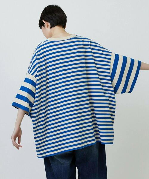 FRAPBOIS（フラボア）の「Lee×FRAPBOIS BIGTシャツ（Tシャツ/カットソー・レディース・ブラック/ブルー・FREE）」の5枚目の写真