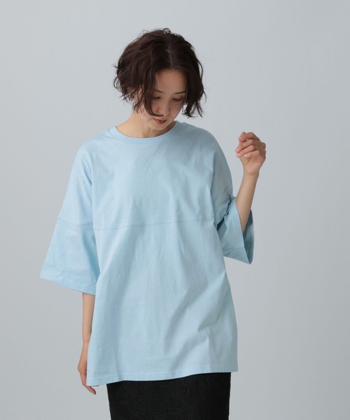 LEPSIM(レプシィム)の「フットボールT 327844(Tシャツ/カットソー・レディース・チャコールグレー/オフホワイト/ブルー/レッド・FREE)」の19枚目の写真