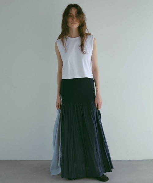 ETRE TOKYO（エトレトウキョウ）の「ウエストジャガードロングスカート（スカート・レディース・ホワイト/ネイビー・M/S）」の18枚目の写真