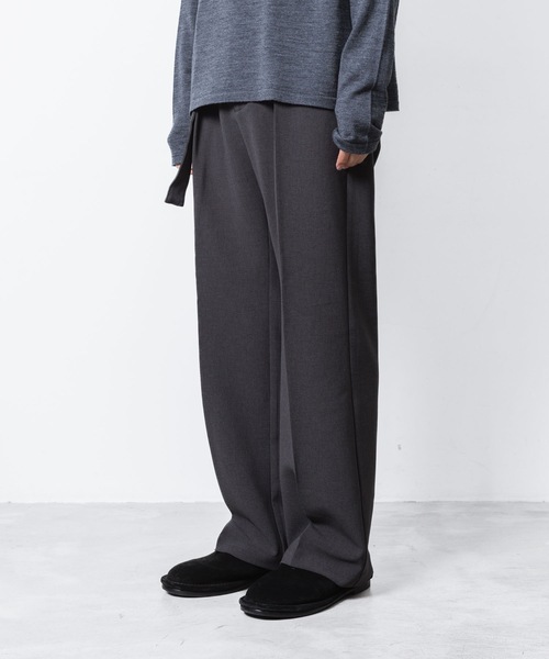 ATTACHMENT（アタッチメント）の「PE ストレッチダブルクロス ベルテッド ストレートトラウザーズ / PE STRETCH DOUBLE CLOTH BELTED STRAIGHT TROUSERS（スラックス・メンズ・ダークグレー/カーキ系/グレー/ブラック・2/1/3）」の18枚目の写真