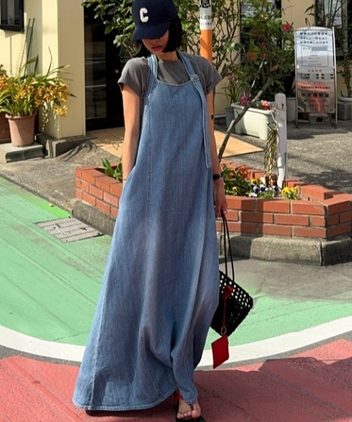 FREE STYLISTS(フリー スタイリスト)の「YUGA_YGMC Denim halter neck camisole dress(ワンピース・レディース・ブルー・S/M)」の17枚目の写真