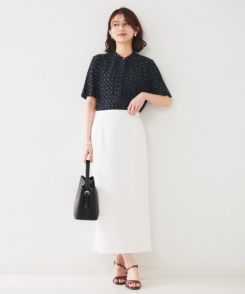 UNTITLED（アンタイトル）の「【後ろウエストゴム/ストレッチ性/オンオフ】ジャージナロースカート（スカート・レディース・オフホワイト/チャコールグレー/ブラック・50/42/44/46/48/00/01/02/03/04）」の7枚目の写真