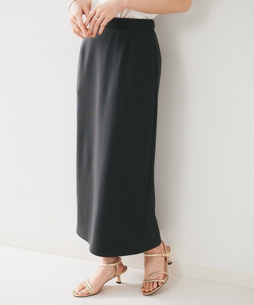 UNTITLED（アンタイトル）の「【後ろウエストゴム/ストレッチ性/オンオフ】ジャージナロースカート（スカート・レディース・オフホワイト/チャコールグレー/ブラック・50/42/44/46/48/00/01/02/03/04）」の9枚目の写真