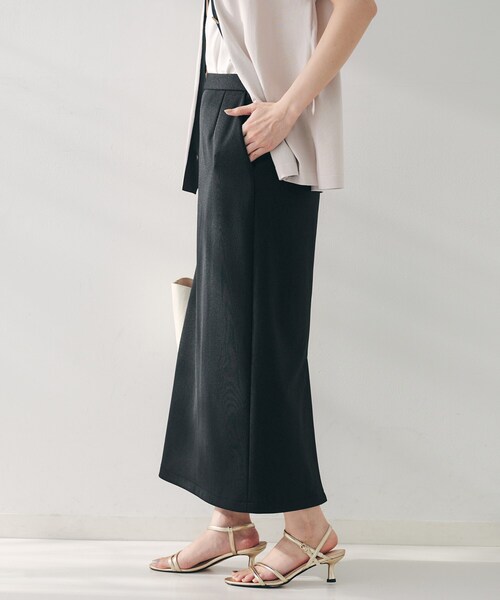 UNTITLED（アンタイトル）の「【後ろウエストゴム/ストレッチ性/オンオフ】ジャージナロースカート（スカート・レディース・オフホワイト/チャコールグレー/ブラック・50/42/44/46/48/00/01/02/03/04）」の14枚目の写真