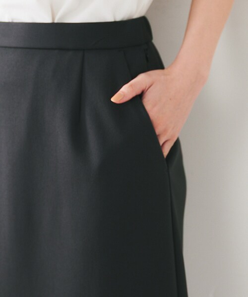 UNTITLED（アンタイトル）の「【後ろウエストゴム/ストレッチ性/オンオフ】ジャージナロースカート（スカート・レディース・オフホワイト/チャコールグレー/ブラック・50/42/44/46/48/00/01/02/03/04）」の21枚目の写真
