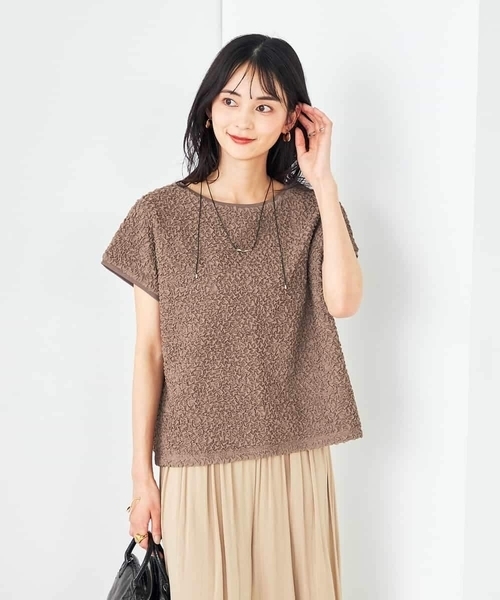 a.v.v(アーヴェヴェ)の「ぽこぽこクロップドトップス(Tシャツ/カットソー・レディース・モカ/チャコールグレー/アイボリー・36/38/40)」の1枚目の写真