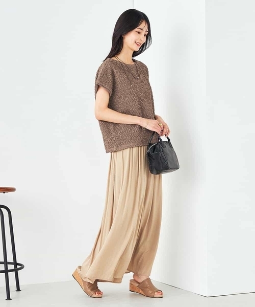 a.v.v(アーヴェヴェ)の「ぽこぽこクロップドトップス(Tシャツ/カットソー・レディース・モカ/チャコールグレー/アイボリー・36/38/40)」の18枚目の写真