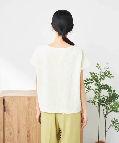 a.v.v(アーヴェヴェ)の「ぽこぽこクロップドトップス(Tシャツ/カットソー・レディース・モカ/チャコールグレー/アイボリー・36/38/40)」の22枚目の写真