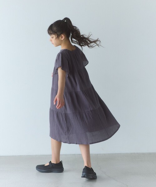 green label relaxing（グリーンレーベルリラクシング）の「ローン ティアード ワンピース / キッズ  140cm-160cm（ワンピース・キッズ・ライトブルー/ダークグレー・140cm/150cm/160cm）」の4枚目の写真