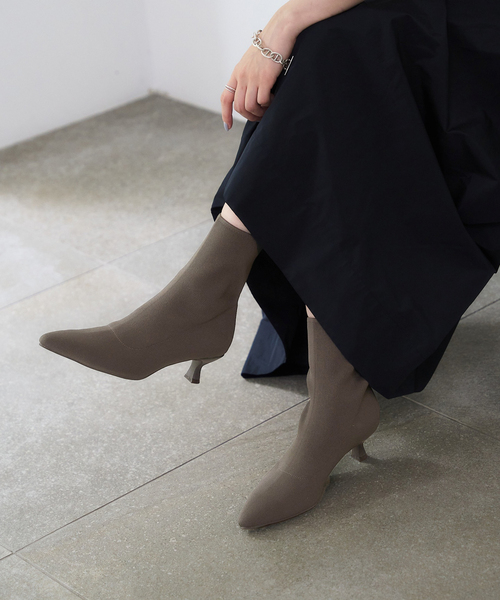 LE TALON（ルタロン）の「5cmポインテッドニットショートブーツ（ブーツ・レディース・ブラック×ブラック/グレー/アイボリー・X-SMALL/SMALL/MEDIUM/LARGE/X-LARGE）」の12枚目の写真