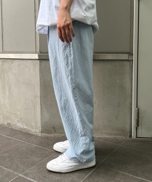 BROKEN BASE(ブロークンベース)の「ギンガムルーズテーパードパンツ(その他パンツ・メンズ・ライトブルー/ブラック・MEDIUM/LARGE)」の20枚目の写真