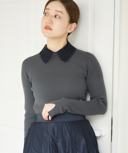 2025SS　美品　イエナ レース襟ホールガーメント　リブニット 紺F　IENA IENA（イエナ）の「レース襟 RIBホールガーメントプルオーバー（ニット