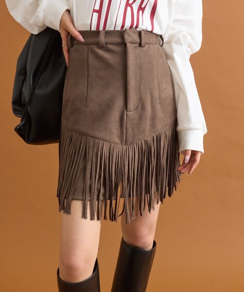 SHENERYフェイクスエードフリンジスカート新品未使用タグつき SHENERYフェイクスエードフリンジスカート新品未使用タグつき