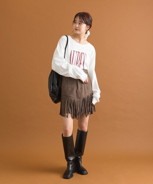 SHENERYフェイクスエードフリンジスカート新品未使用タグつき SHENERY（シーナリー）の「フェイクスエードフリンジスカート