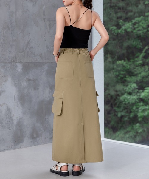DAY CLOSET(デイ クローゼット)の「レディース オトナカジュアルスリット入りカーゴスカート(スカート・レディース・チャコールグレー/ブラック/ベージュ・M/L)」の9枚目の写真