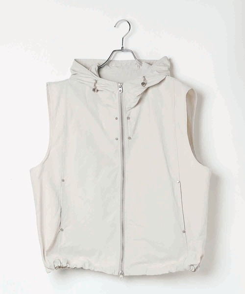 3.3 Field Trip （3.3フィールドトリップ）の「3.3 Field Trip／ナイロンフードベスト（ベスト・メンズ・ブラック/グレー・FREE）」の20枚目の写真