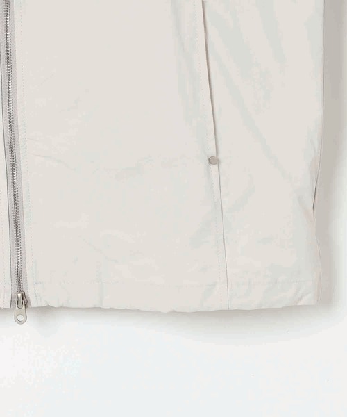 3.3 Field Trip （3.3フィールドトリップ）の「3.3 Field Trip／ナイロンフードベスト（ベスト・メンズ・ブラック/グレー・FREE）」の10枚目の写真