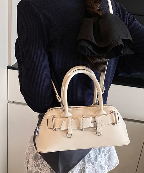 Lace Ladies（レースレディース）の「2WAY ベルト付き コンパクト シェル型 ショルダーバッグ（ボストンバッグ・レディース・ブルー/ブラック/ホワイト/イエロー/ピンク・FREE）」の2枚目の写真