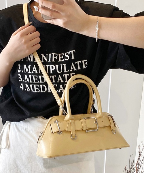 Lace Ladies（レースレディース）の「2WAY ベルト付き コンパクト シェル型 ショルダーバッグ（ボストンバッグ・レディース・ブルー/ブラック/ホワイト/イエロー/ピンク・FREE）」の14枚目の写真