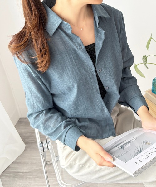 Amulet(アミュレット)の「甘さひかえめ、大人の余裕をまとう リネン風シアーシャツ(シャツ/ブラウス・レディース・ネイビー/グリーン/グレー/ホワイト・S/M)」の1枚目の写真