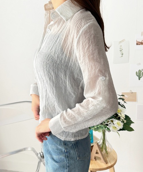 Amulet(アミュレット)の「甘さひかえめ、大人の余裕をまとう リネン風シアーシャツ(シャツ/ブラウス・レディース・ネイビー/グリーン/グレー/ホワイト・S/M)」の12枚目の写真