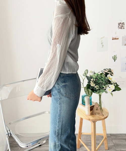 Amulet(アミュレット)の「甘さひかえめ、大人の余裕をまとう リネン風シアーシャツ(シャツ/ブラウス・レディース・ネイビー/グリーン/グレー/ホワイト・S/M)」の13枚目の写真