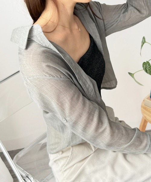 Amulet(アミュレット)の「甘さひかえめ、大人の余裕をまとう リネン風シアーシャツ(シャツ/ブラウス・レディース・ネイビー/グリーン/グレー/ホワイト・S/M)」の20枚目の写真