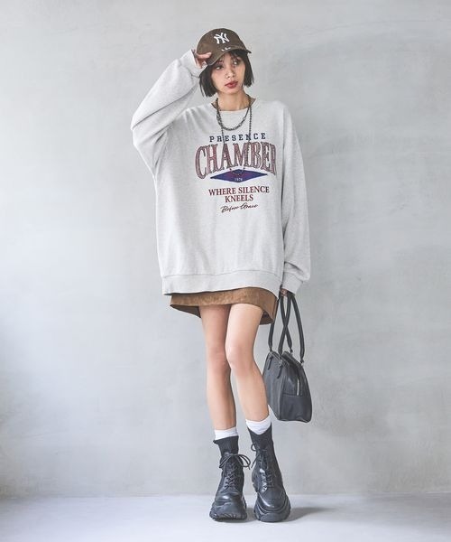 PAGEBOY（ページボーイ）の「カレッジクラフトスウェット/トレーナー（スウェット・レディース・オートミール/マスタード/チャコールグレー/レッド系その他/モスグリーン・FREE）」の8枚目の写真