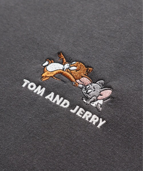 Tom&Jerry(トムアンドジェリー)の「【TOM & JERRY/トムとジェリー】裏起毛プリントスウェット(スウェット・メンズ・ピンク/スミクロ/ネイビー/オフホワイト・LARGE/MEDIUM)」の8枚目の写真