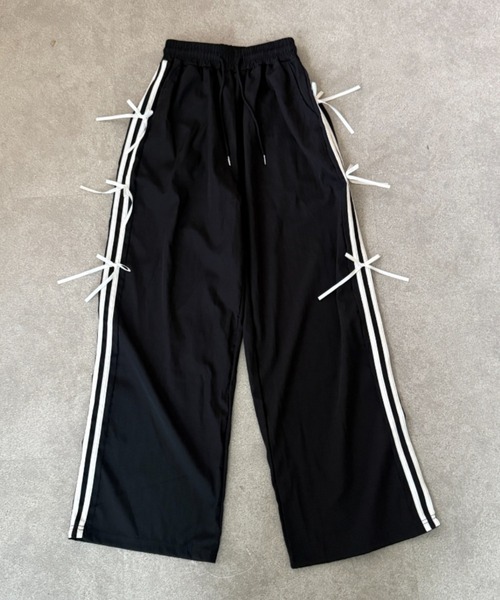 lilful(リルフル)の「ダブルラインリボンモチーフナイロンイージーパンツ(その他パンツ・レディース・ブラック・S/M)」の18枚目の写真