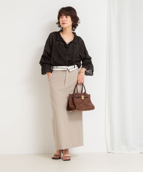NOLLEY’S Sophi（ノーリーズソフィ）の「ドットフロッキーフリルネックブラウス（シャツ/ブラウス・レディース・ブラック系その他/ホワイト系その他2・38）」の13枚目の写真