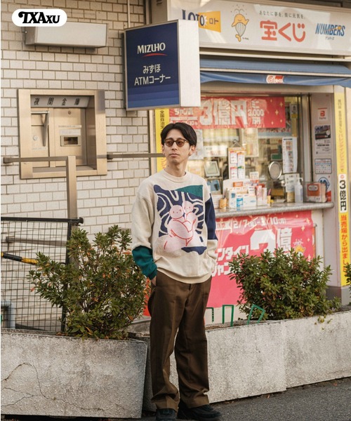 TXA(ティーエックスエー)の「前田豆コ Jacquard Sweater(ニット/セーター・メンズ・ベージュ/ブラック・2/1)」の2枚目の写真