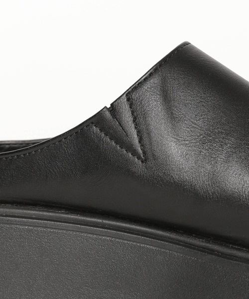 BAYFLOW（ベイフロー）の「[スタイルアップ]厚底サボサンダル（サンダル・レディース・ブラック/オフホワイト・LARGE/MEDIUM）」の15枚目の写真