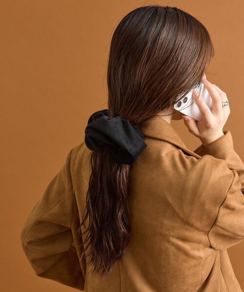 mystic（ミスティック）の「フェイクスウェードシュシュ（シュシュ・レディース・ブラウン/ブラック・ONE SIZE）」の4枚目の写真