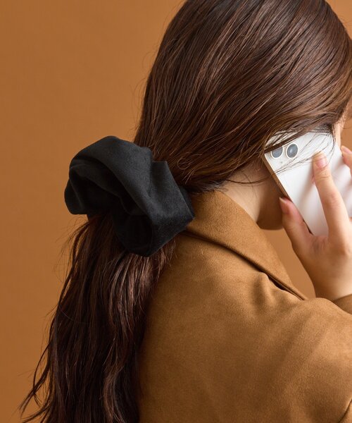 mystic（ミスティック）の「フェイクスウェードシュシュ（シュシュ・レディース・ブラウン/ブラック・ONE SIZE）」の8枚目の写真