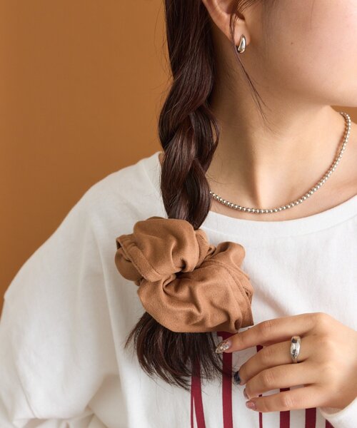 mystic（ミスティック）の「フェイクスウェードシュシュ（シュシュ・レディース・ブラウン/ブラック・ONE SIZE）」の10枚目の写真